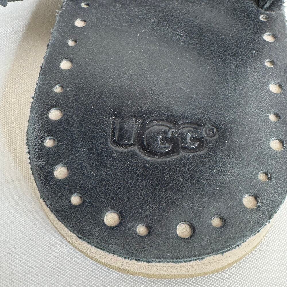 Ugg Black Leather Elin Sandals Buckle Flats Braided Gold Accents Women Sz 7M‎ US - Picture 8 of 12